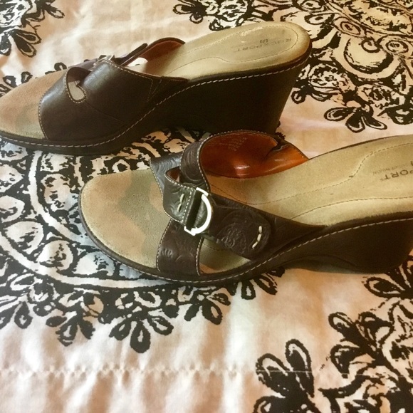 Brown Leather Rockport Wedge Sandals - Picture 2 of 4